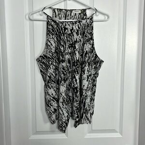 DKNYC Black and White Multi-Layer Top | Size L